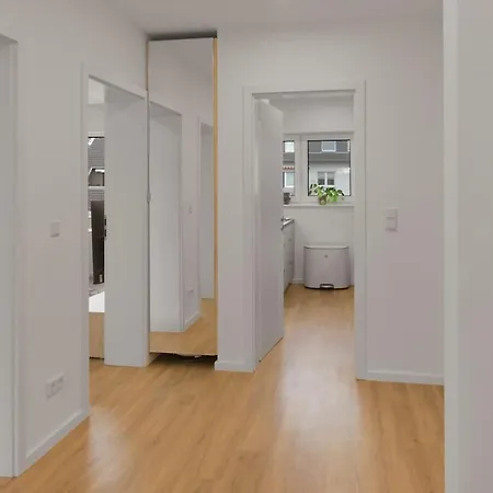 Lakeview 3 Rooms, Parking, Independent * Bonn