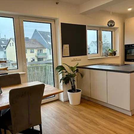 Apartment Lakeview 3 Rooms, Parking, Independent